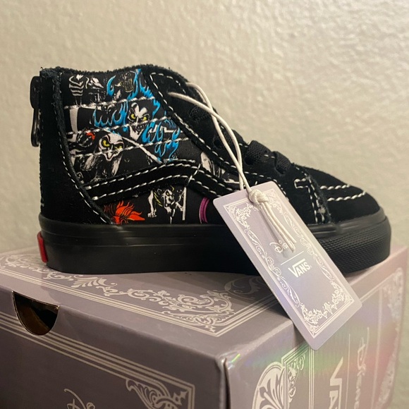 Disney Villains x Vans Toddler Sk8-Hi Zip Shoes - Picture 6 of 6